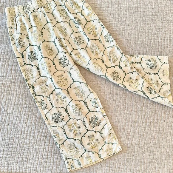 Rachel Zoe Floral Wide-Leg Linen Pants in Cream & Gray Floral Geometric Pattern - Picture 2 of 9